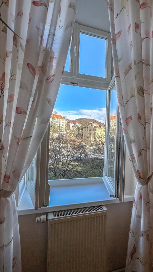 Apartment Bohemia Karlovy Vary Ngoại thất bức ảnh